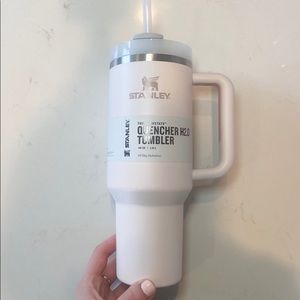 🤍 NWT Stanley 40oz Tumbler Rose Quartz Pink